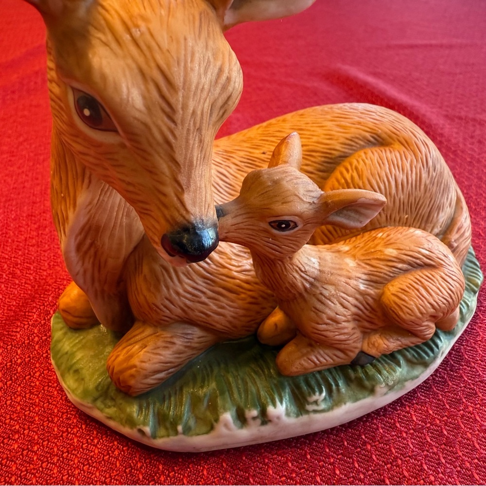 Ceramic Mother Deer and Fawn Homco figurine #1441
